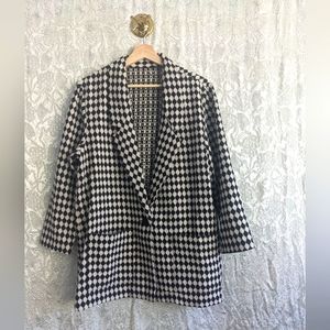 Diamond Print Black & White Oversized Blazer